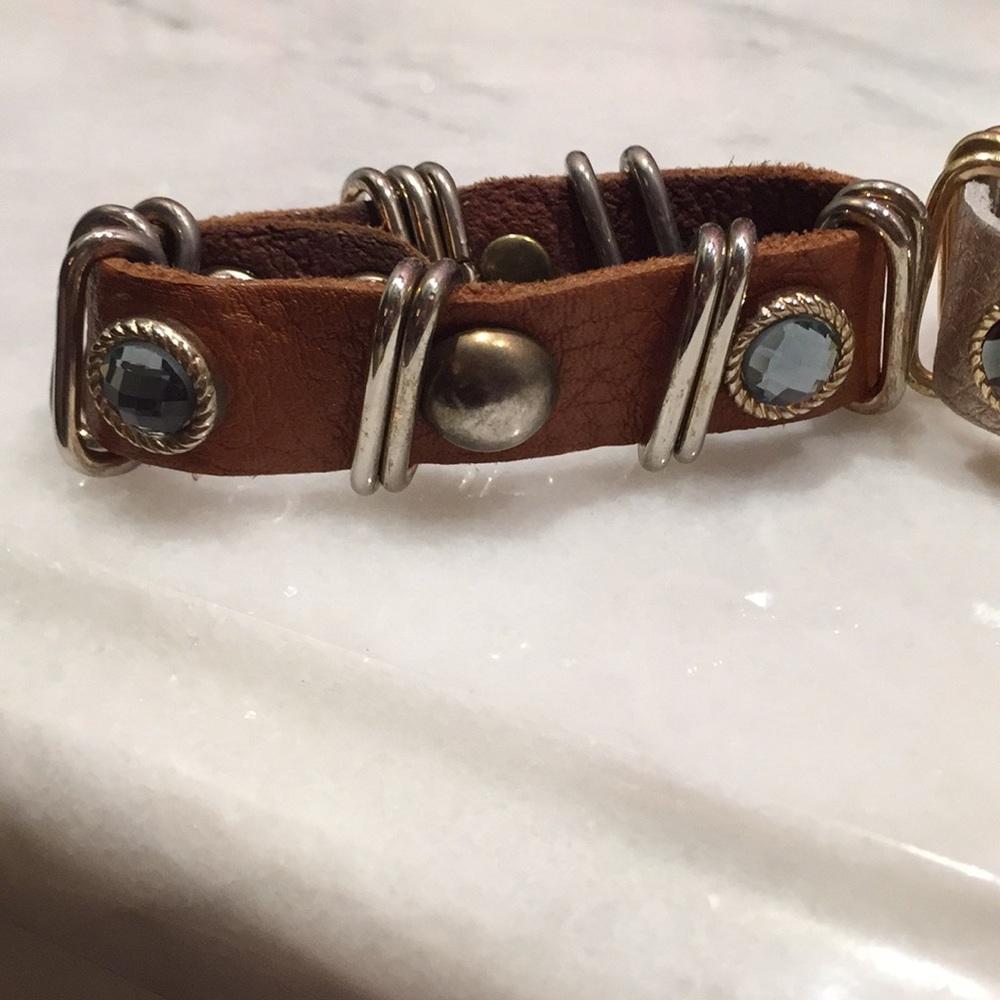 bracelets - Picture 4 of 5